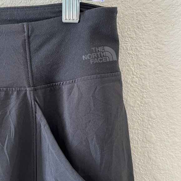 The North Face Let's Go Mid-Rise Black Capris Size M Style J1345 - Picture 6 of 11